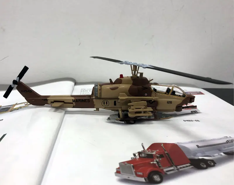 IXO 1/72 масштаба США AH-1W SuperCobra ударный вертолет литой металлический самолет модель игрушки для подарка/Дети/Коллекция