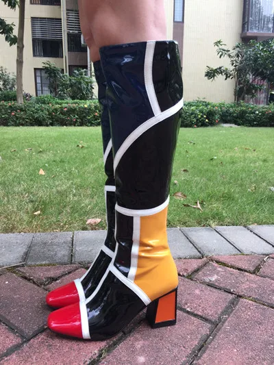 Mstacchi новейший смешанный Цвет сапоги до бедра Для женщин Зимние сапоги на высоком толстом каблуке Женская обувь в стиле пэчворк из квадратный носок сапоги до колена - Цвет: Красный