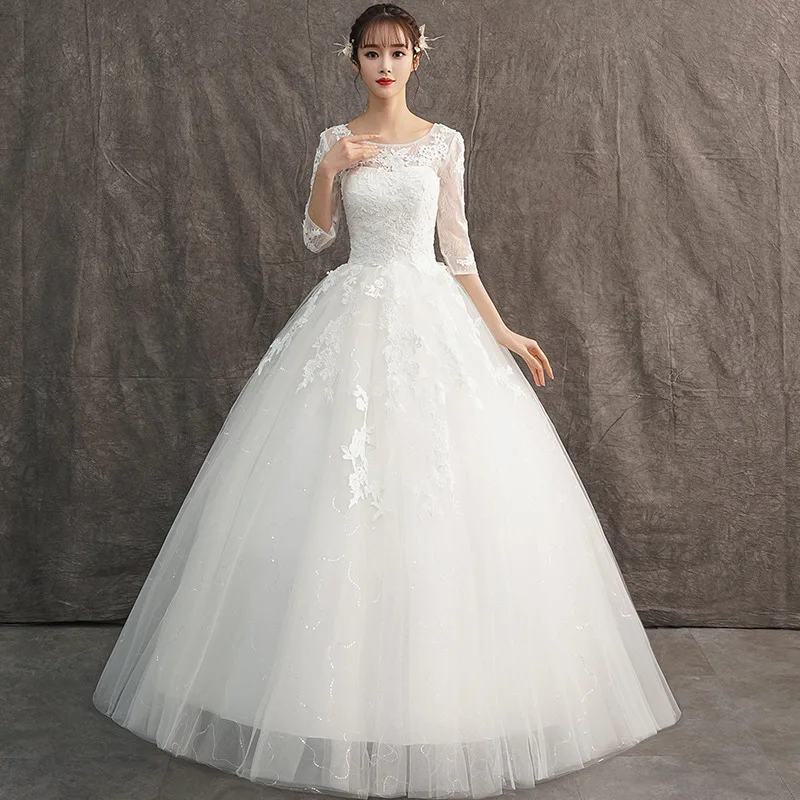 pregnant lady wedding dress