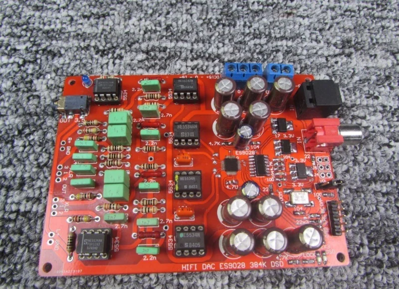 

DIY DAC Decoder Board ES9028 I2S Supports Coaxial Optical Input DSD Balanced Output finished board