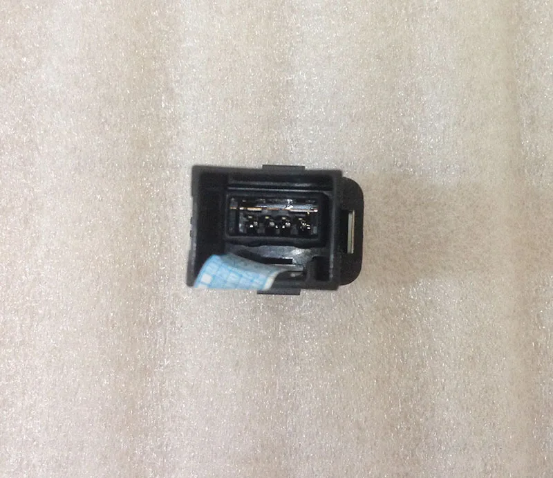 USB (4)
