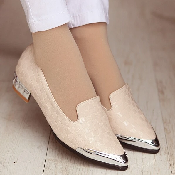 

2015 Spring Fashion Metal Pointed Toe Shallow Mouth Flat Cusp Shoes For Women Brand Designer Casual Formal Ballet Flats Loafer