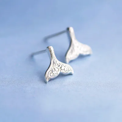 New Tiny Whale Tail post Earrings Marine Animals Dilphin Stud for girls brincos 2017 Jewelry Gifts drop shipping | Украшения и