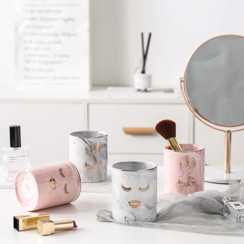 

Europe Marble Makeup Pot Brush Cosmetic Storage Box Modern Minimalist Home Decor Ceramic Makeup Jar Box for Girl Lady Pen Pot