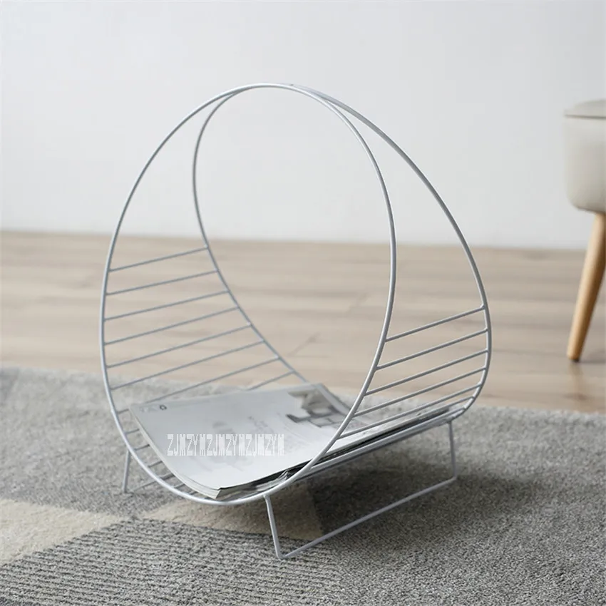 TOY88-0130 الشمال نمط الحديثة مجلة أزياء رف صحف الإبداعية المنزل مكتب رف التخزين رف معدني سلة التخزين