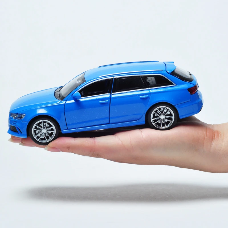 1/32 Diecasts & Toy Vehicles RS6 модель автомобиля со звуком и светом коллекционная машинка