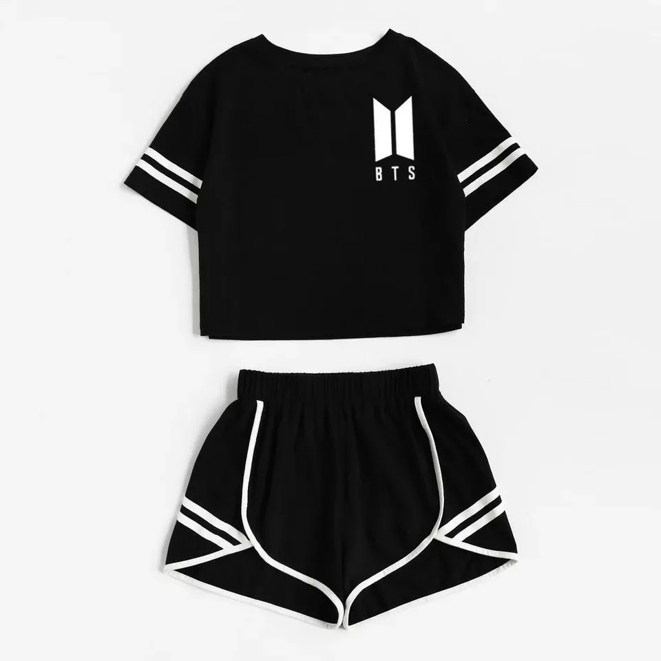 

Women Casual Sports Suits Short Sleeve Round Neck Back White contrast color BST Print Crop Top Shorts Pant Active Tracksuit set