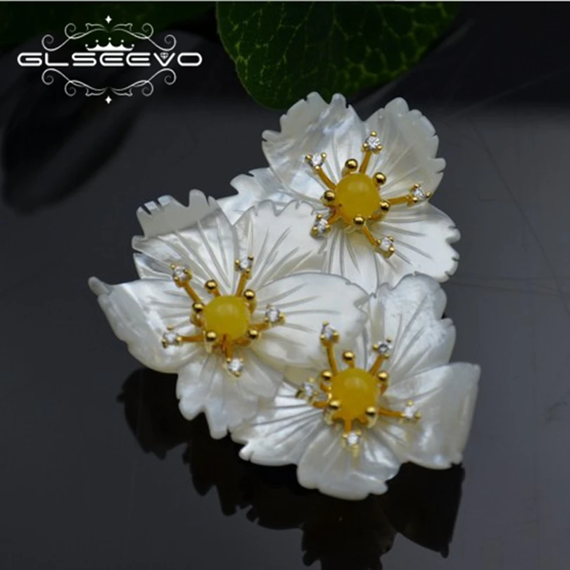 

GLSEEVO Natural Mother Of Pearl Flower Brooch Pin Beeswax Brooches For Women Birthday Gifts Dual Use Luxury Fine Jewelry GO0244