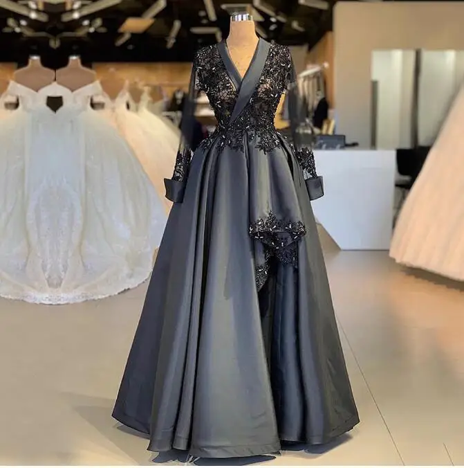 

2019 Deep V Neck Beaded Black Lace Illusion Women Formal Evening Gown robe de soiree Long Sleeves Arabic High Split Party Dress