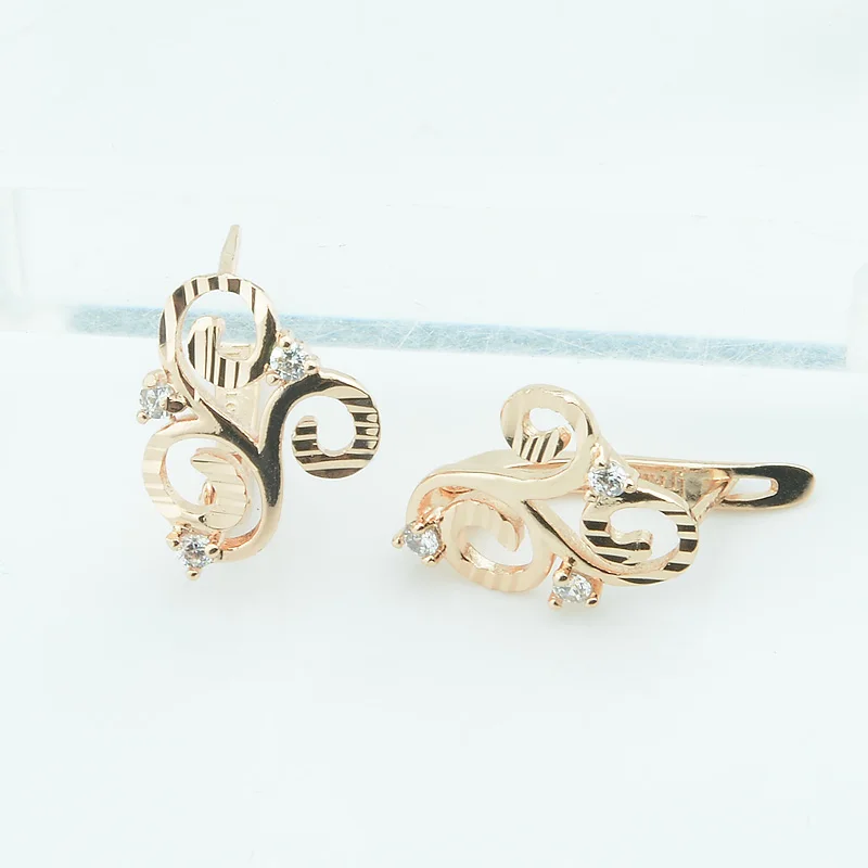 

FJ Women Twisted 3 Cubic Zircon Stone Drop Earrings 585 Rose Gold Color Earrings