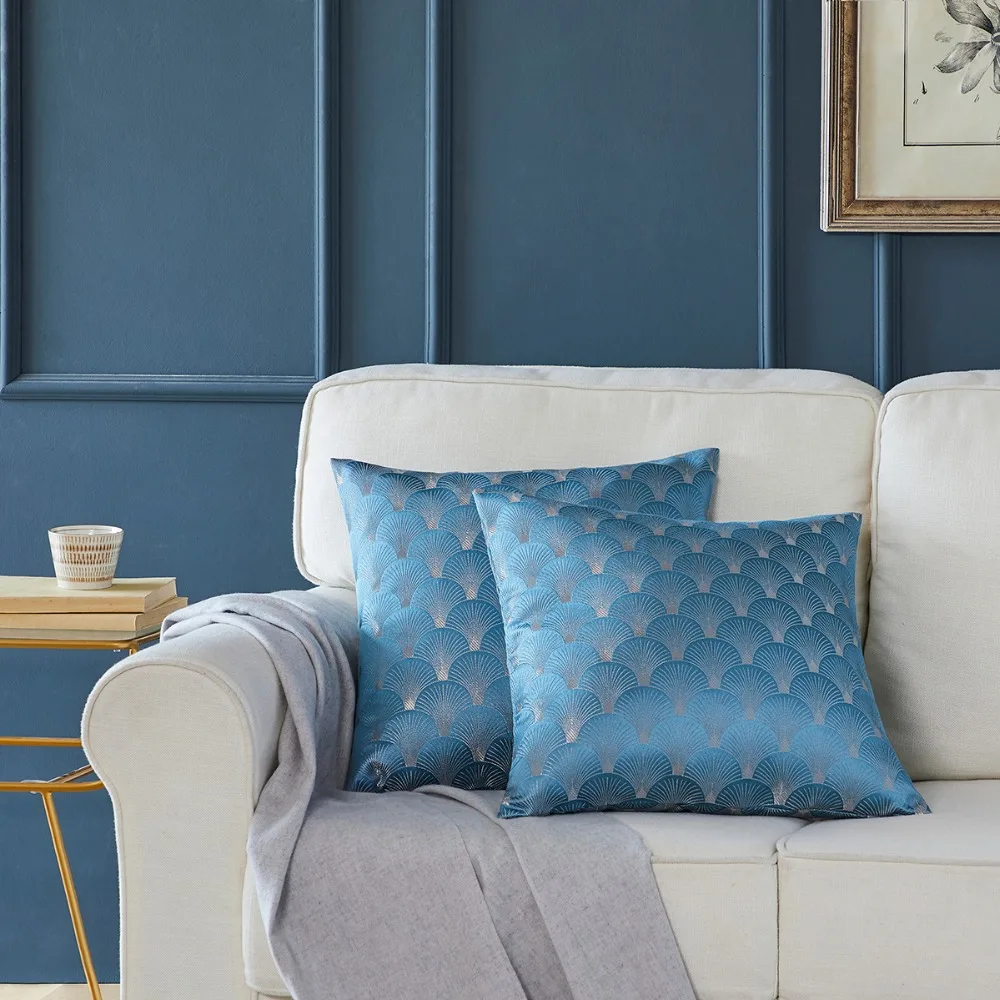 throw pillow covers for bed