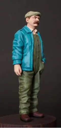 

1/20 Scale 85mm Unpainted Resin figure Uncle