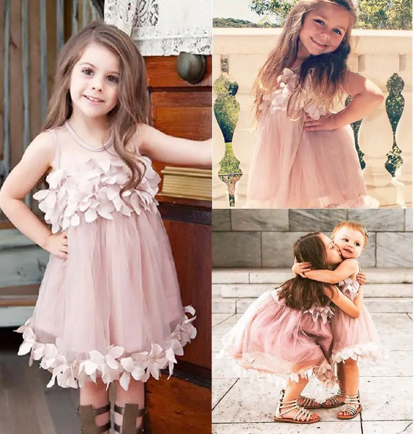 Детская одежда с цветочным рисунком для маленьких девочек; платье принцессы без рукавов с оборками; бальное платье-пачка с лепестками; Вечерние платья из тюля для девочек