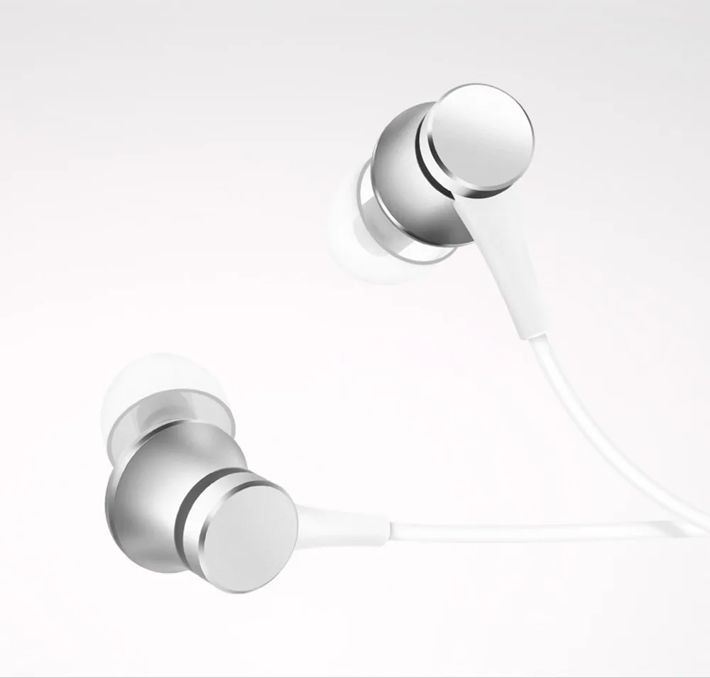 Оригинальные наушники Xiaomi Piston In Ear, новая версия, гарнитура 3,5 мм, наушники с микрофоном для телефона Xiaomi Mi8 Note 7 Pro Mi9 huawei - Цвет: Серебристый