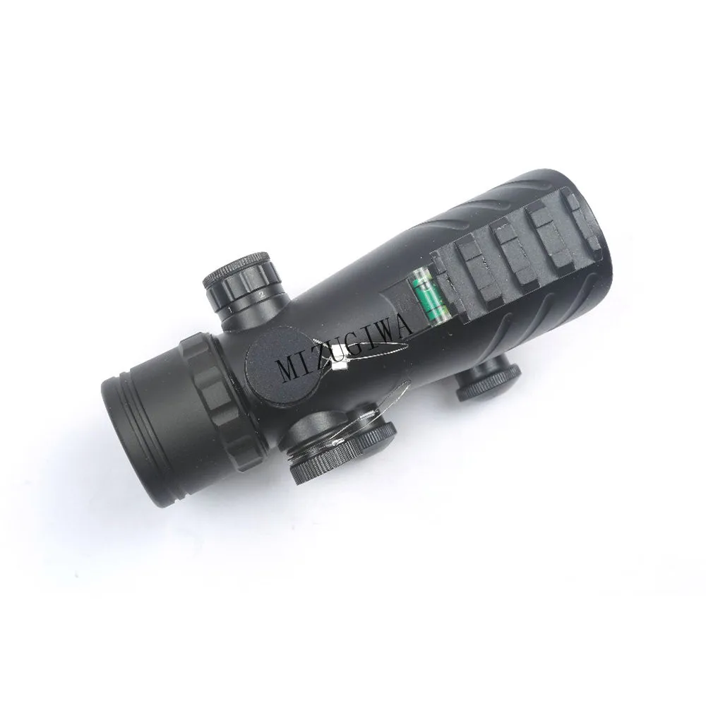 

Tactical 1x30 Red Dot Sights Reflex Red Dot Sight Scope Riflescope 20mm Rail Mount Spotting with Bubble Level Hunting Rifle Gun
