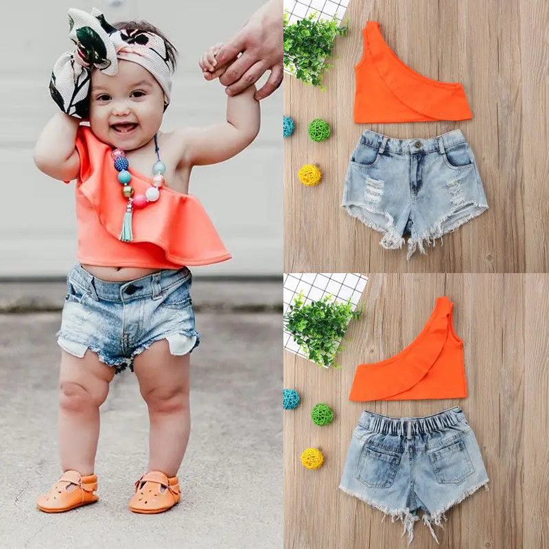 Модные костюмы для маленьких девочек одного плеча накидка воротник насыщенный Оранжевый топы рваные шорты из денима 2 шт. Bebe Комплекты одежды