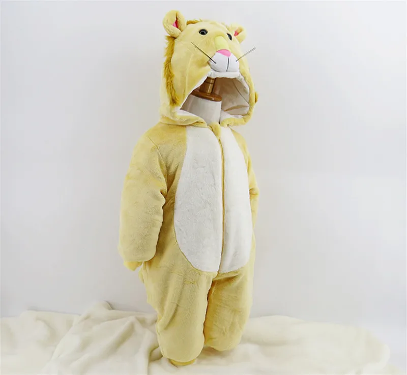 2017 Winter New Baby Clothing Cartoon Lion Head Zipper Baby Rompers Kids Boy Girl Cute Christmas Clothes Free Drop Shipping05