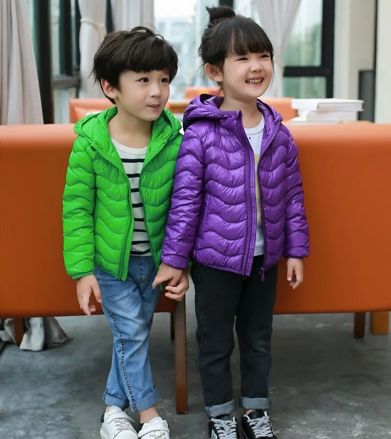 Популярный высококачественный детский пуховик теплые пуховые куртки для девочек и мальчиков желейного цвета зимние парки с гусиным пухом и пальто для девочек 8 цветов