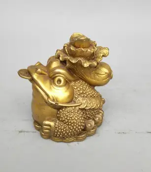 

China's Seiko carving pure brass Golden toad cabbage statue