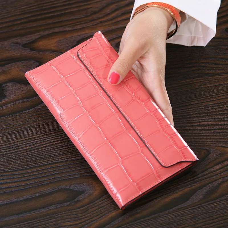

Free shipping new fashion women wallet Genuine Real Leather brand Clutch wallets women Long Designed Crocodile Pattern purse