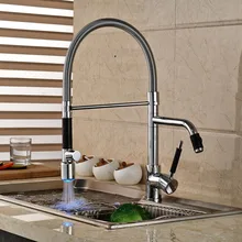 LED Pull Out Весна Кухня Раковина Кран Поворотный Излив Смесителя Хром Закончил