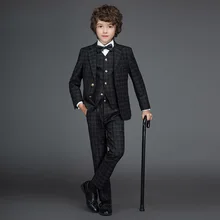 Высокое качество, элегантные Детские смокинги с отворотом для мальчиков, камвольный черный цвет, обычный Специальный свадебный наряд для мальчиков XY004