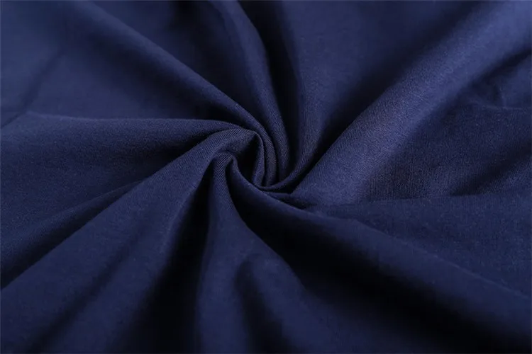 2207118258_1124316243_