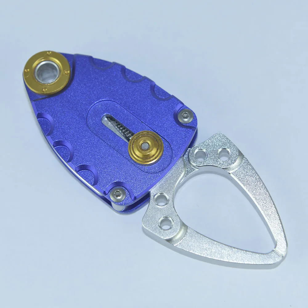 

10pcs Portable Fish Grip Lip Blue Grabber Fishing Lure Trigger Clip Grip Mini Fishing Lip Grip Alicate De Pesca Fishing Tacle