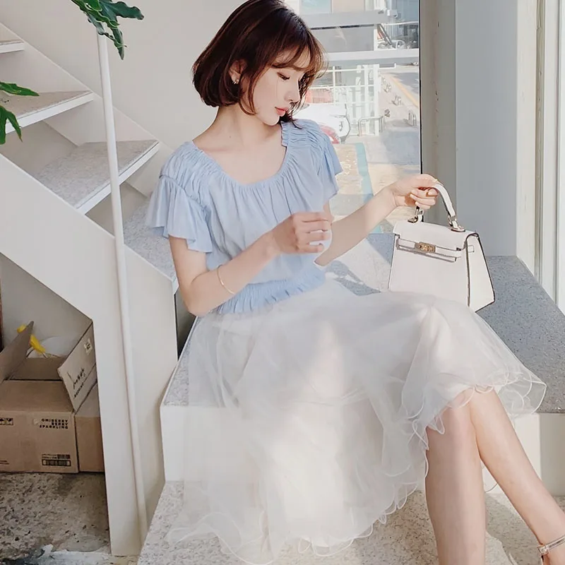 

Dabuwawa Summer Chiffon Shirts Women Ladies New O-Neck Ruffles Butterfly Sleeve Blouse Elegant Solid Tops D18BST274