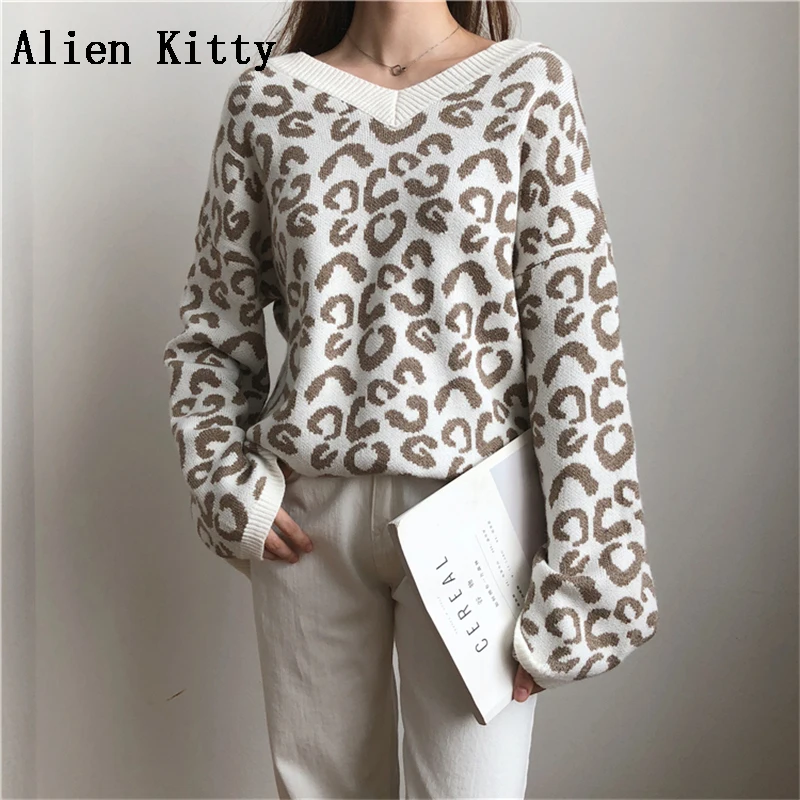 1464.61 руб. 30% СКИДКА|Alien Kitty модный свитер женский зимний 4 цвета пуловеры вязаный Леопардовый принт свитер Топ v образный вырез Осенние сексуальные женские свитера-in Пуловеры from Женская одежда on Aliexpress.com | Alibaba Group