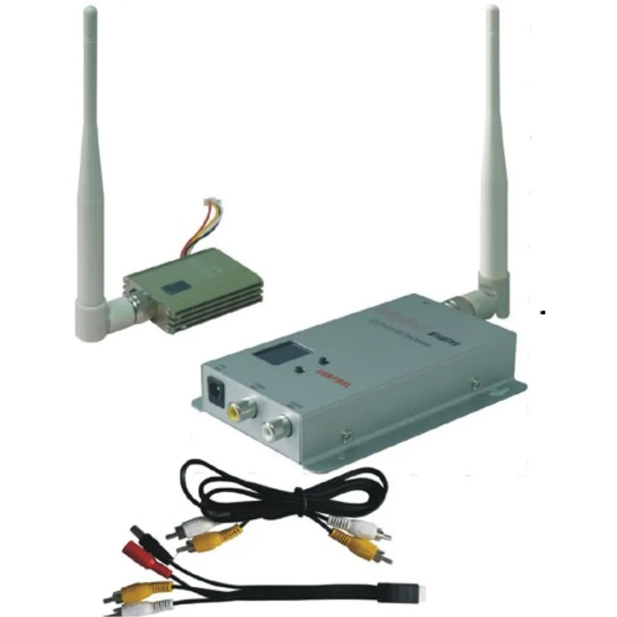 1.2GHz 1.2G 400mW wireless video transmitter with 8 channels 1.2G video