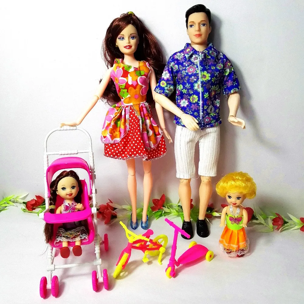 

2018 Toys Family 4 People Dolls Suits 1 Mom /1 Dad /2 Little Kelly Girl /1mini bicycle/1scooter/1 Baby Carriage For Barbie doll