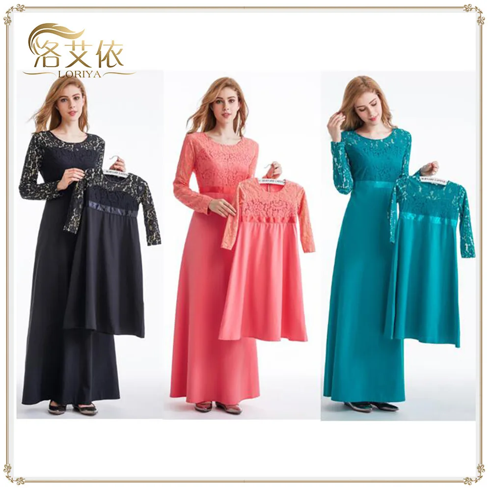 

Mother Daughter Muslim Lace Dresses Family Matching Outfit Long Sleeve Family Look Matching Clothes Mom And Daughter Dress