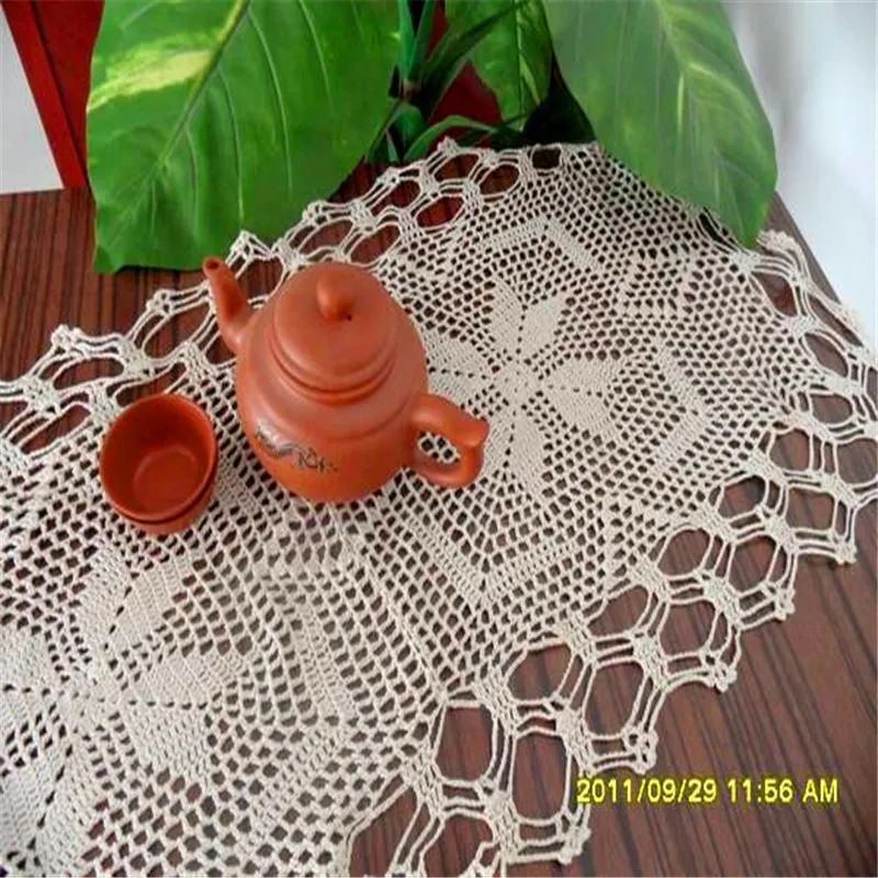crochet table runner01
