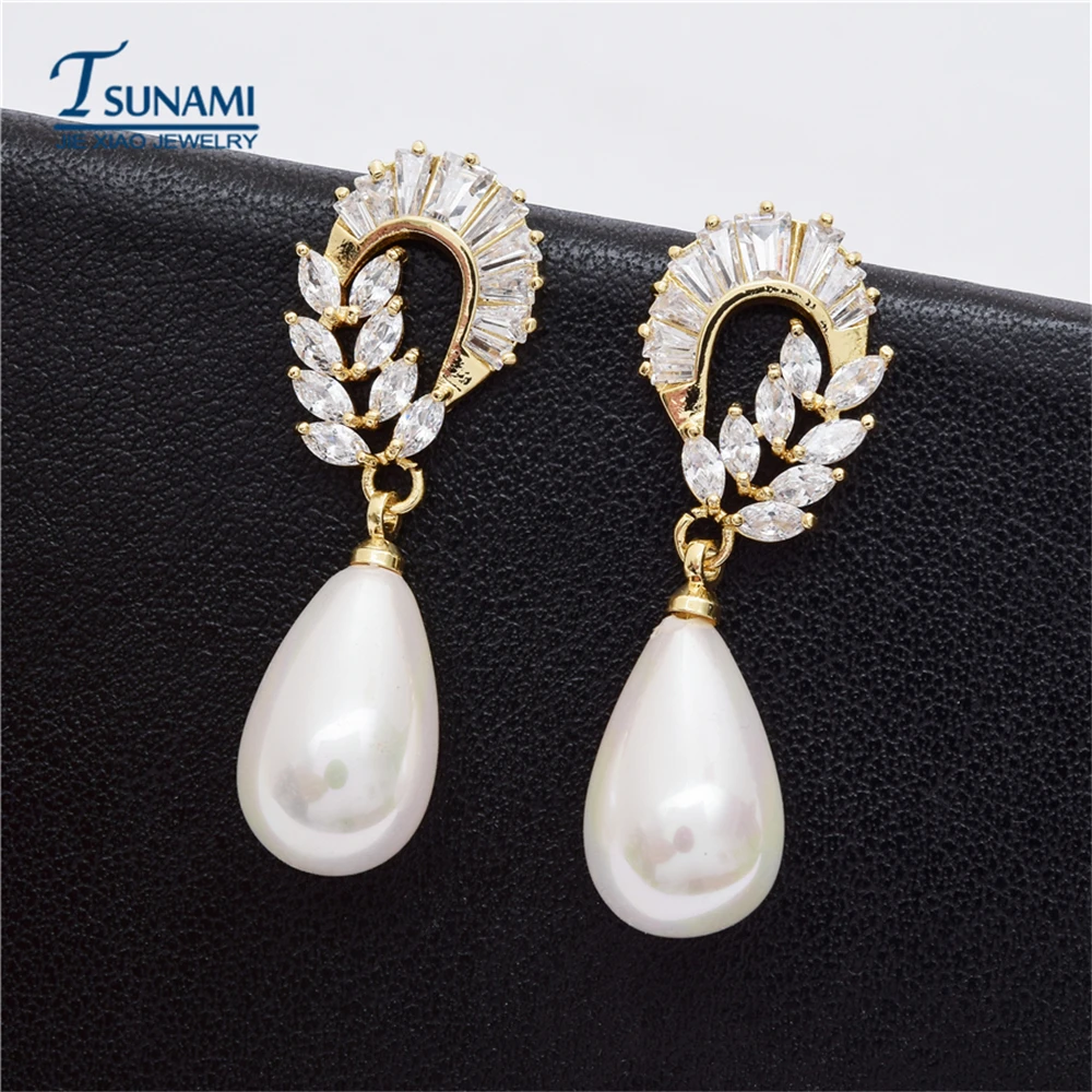 

1Pair Cubic Zirconia Dangle Earrings Luxury Water pearl DIY Earrings in drop earrings for laddy girl korean earrings noble
