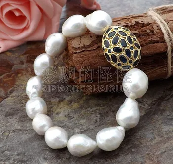

B060110 White Keshi Pearl CZ Beads Bracelet