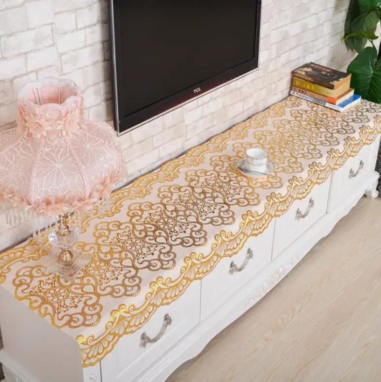 التذهيب PVC سماط للماء Oilproof البلاستيك الجدول يغطي التلفزيون الوقوف يغطي الأزهار المطبوعة الدانتيل حافة مكافحة الساخن مجلس الوزراء القماش