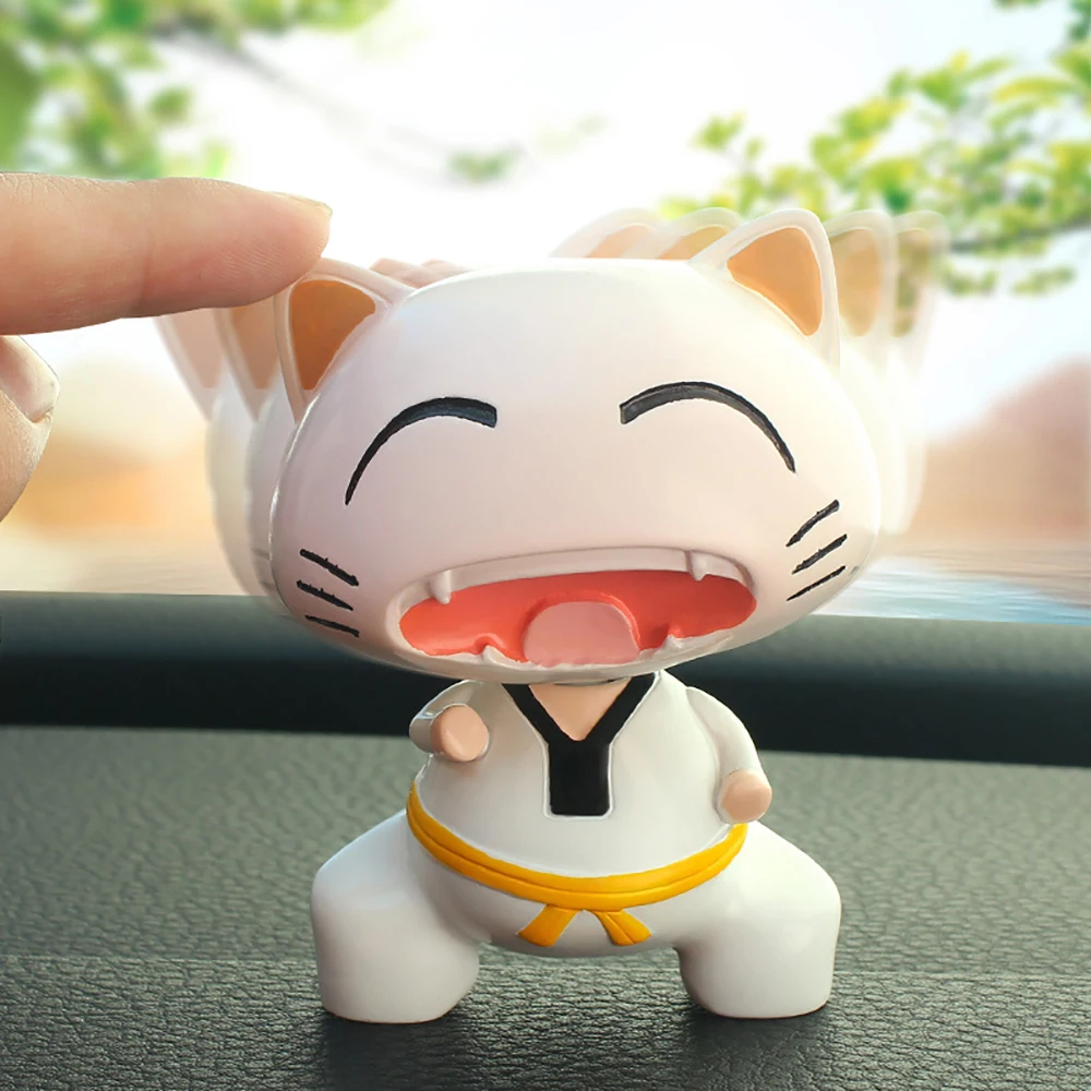 

Cute Taekwondo Cat Shaking Head Car Ornaments Lovely Decoration Automobiles Interior Dashboard Nodding Toys Doll Car Accessories