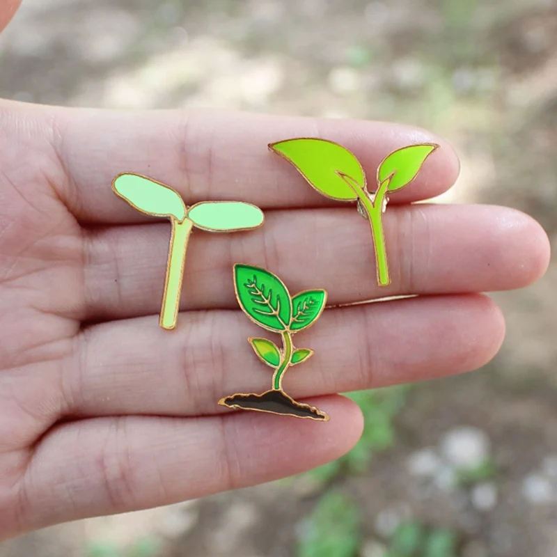 

Green Plant Brooch Saplings Leaves Tree Buds Branch Fresh Plant Enamel Pin Shirt Backpack Badge Green Protector And Friend Gifts