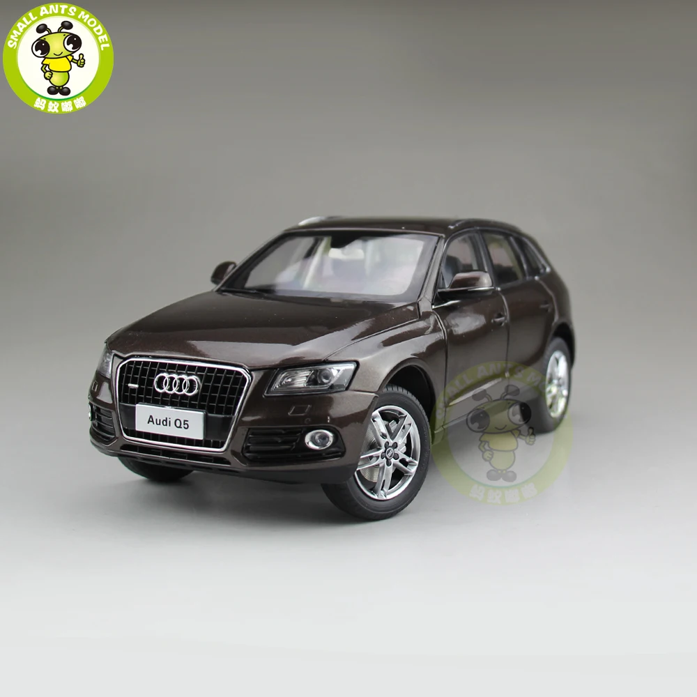 AUDI A4 SUV DIE CAST MODEL 1//24 WHITE BY WELLY 22518