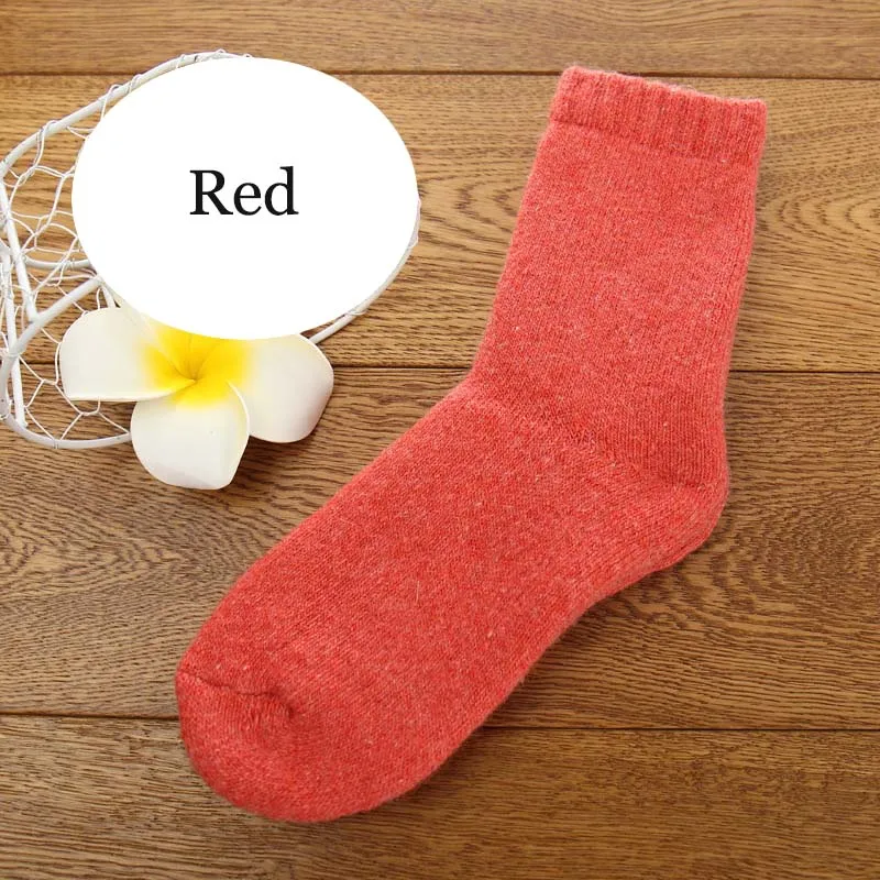 Новые зимние толстые шерстяные носки женские теплые хлопковые кашемировые носки для женщин, однотонные носки супер плотные махровые носки для девочек - Цвет: Red