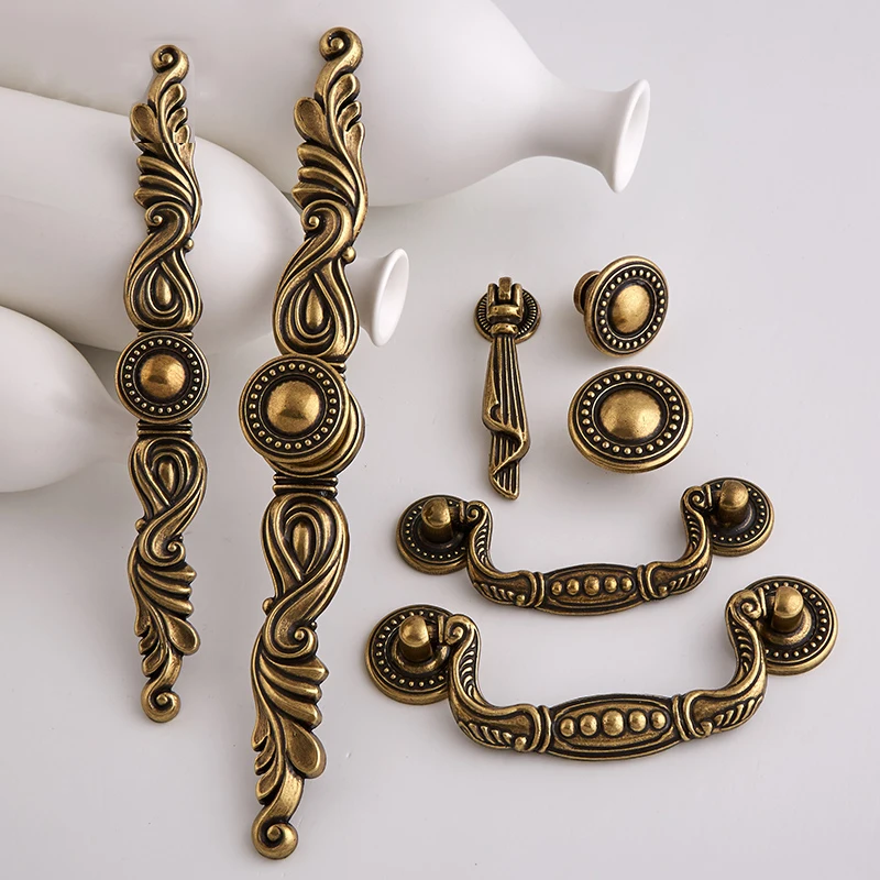 

Retro 2PCS Furniture Handles European Antique Style Cupboard Drawer Dresser Wardrobe Kitchen Cabinet Door Pull Handles Knobs