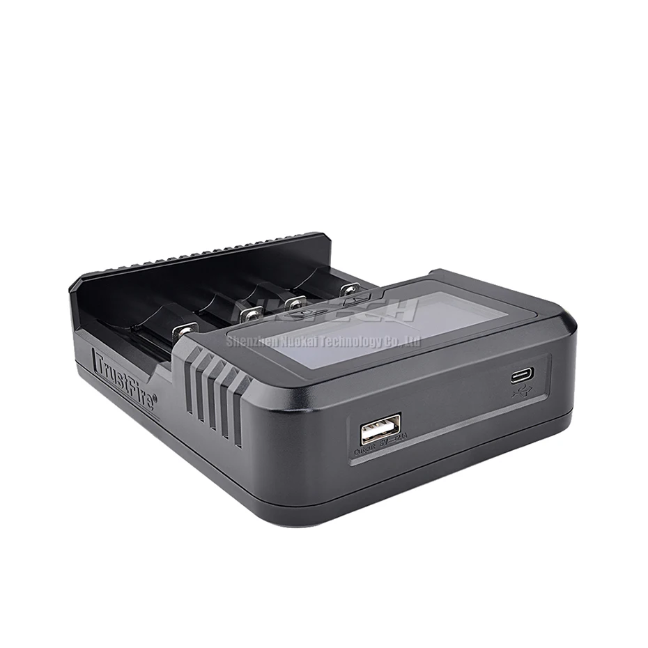 Смарт зарядное устройство TrustFire быстрое QC3.0 с USB дисплеем емкость для