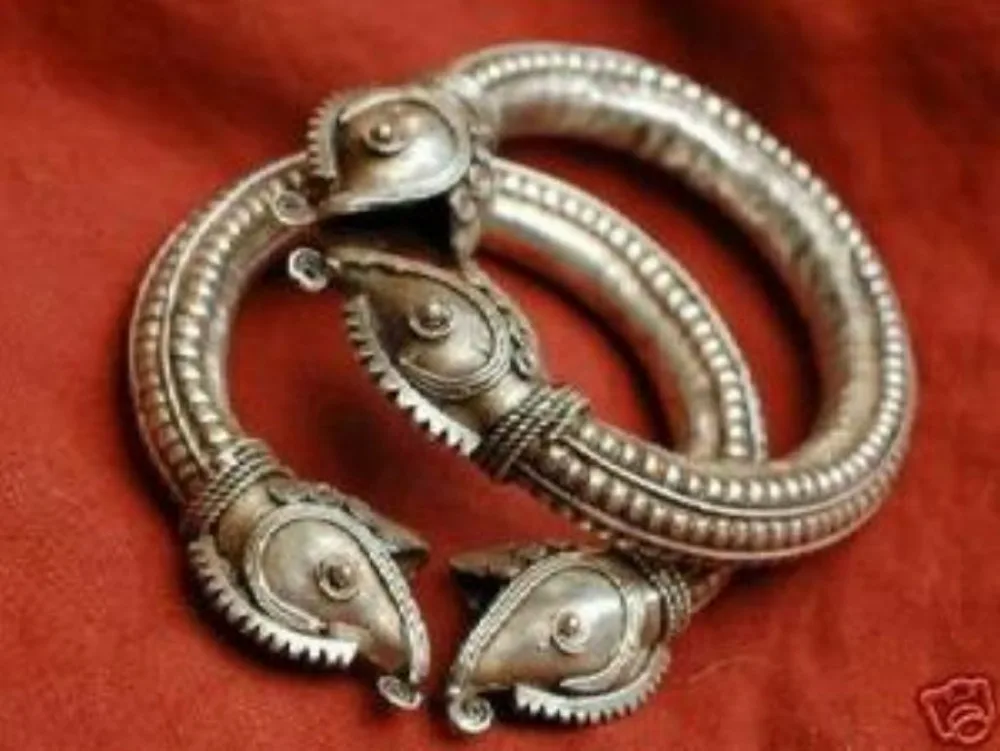 

fast shipping@@@@@ Charm Chinese Miao Pure silver Bracelet pair AAA+