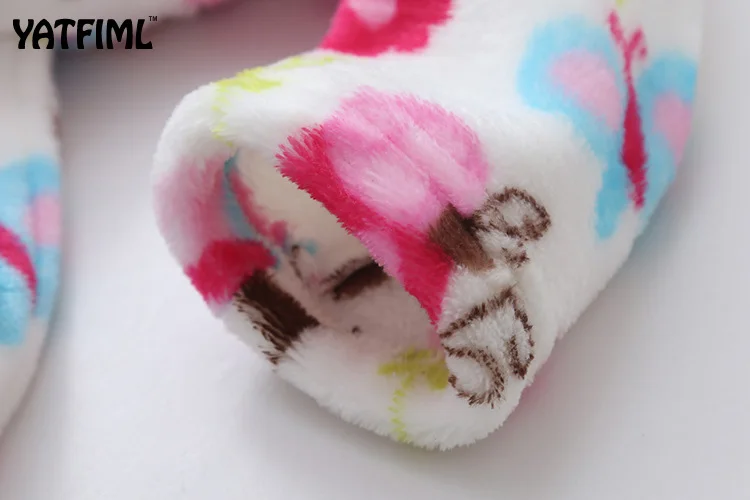 3563437401_985648237