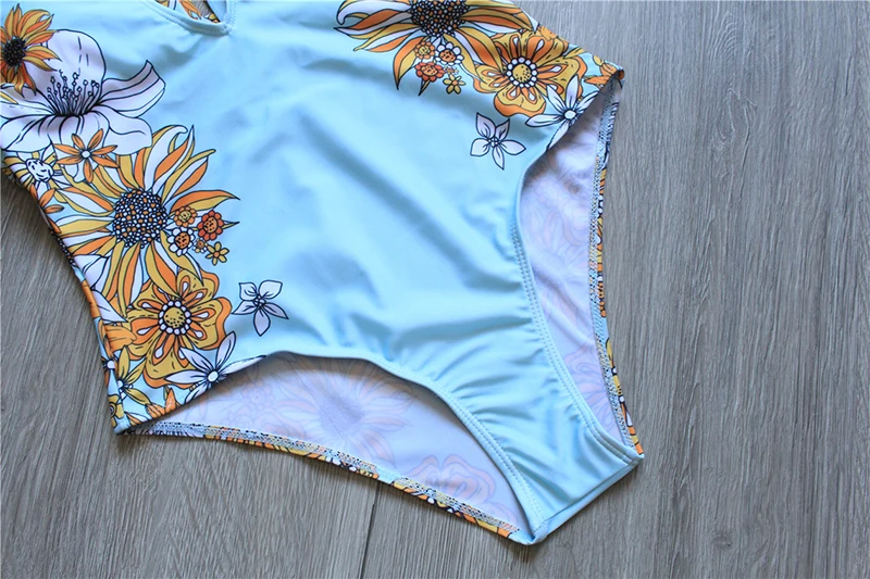 One piece swimsuit (22)