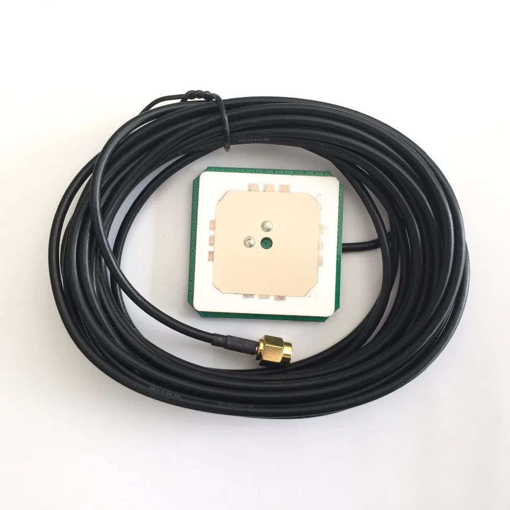 Бесплатная Высококачественная GPS антенна 38DB с высоким коэффициентом усиления