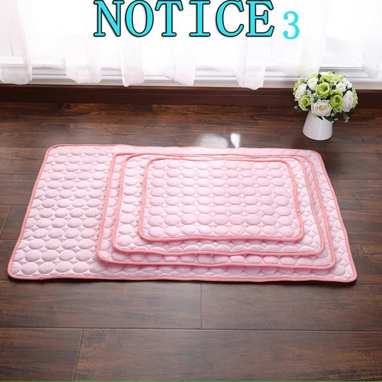 Pet Cooling Mat Non Toxic Cooling Bed Cusion For Summer Dog Cat Puppy
