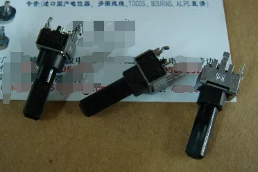 

1pcs/lot US odd console gain potentiometer 09 vertical single potentiometer 10KZY-21MM axle