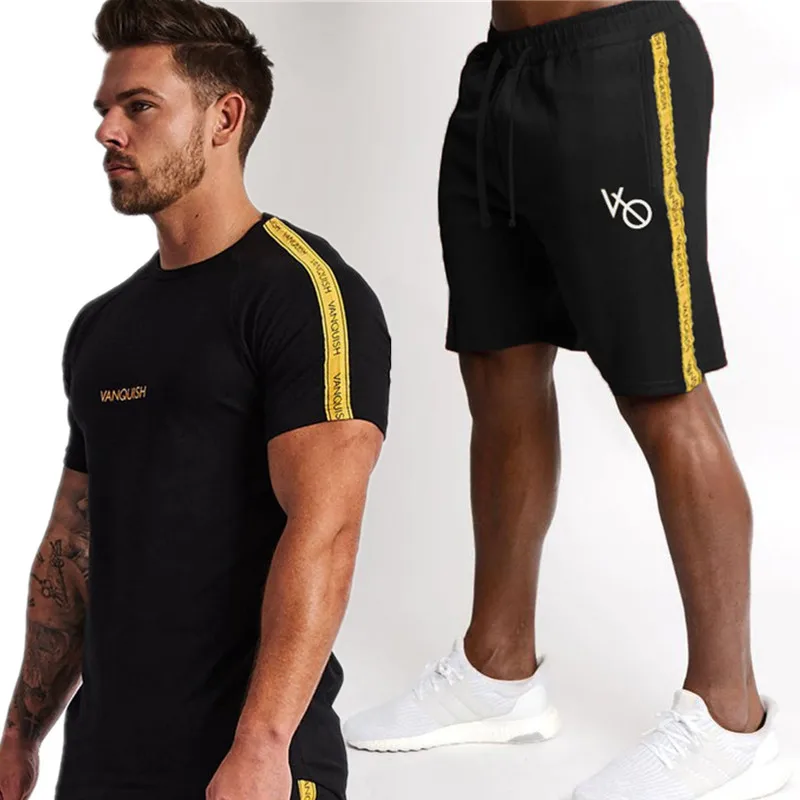 

2019 Men's Fitness Sets Fashion Sportswear Tracksuits Men Sportsman Wear T-shirt+Shorts Casual Suits Men's sportswear
